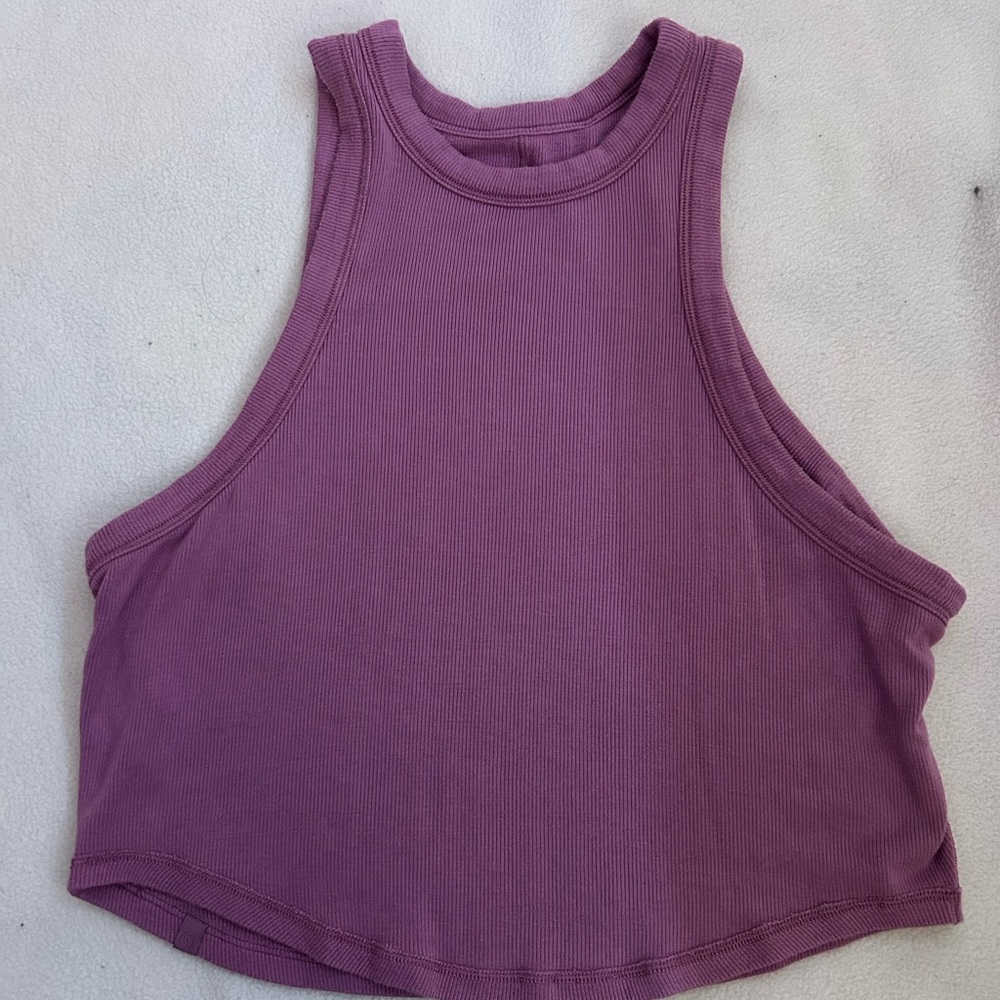 Lululemon tank